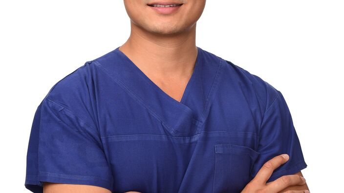 Dr Paul Chen In Scrubs Hi Rez Uncropped
